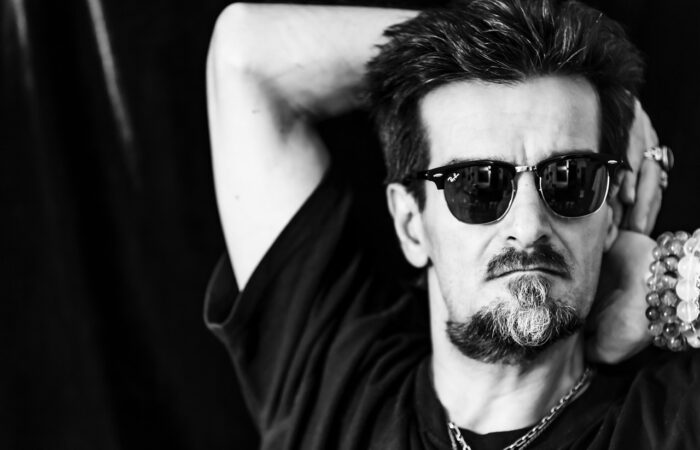 Comment_modeler_votre_visage_avec_le_bon_choix_de_lunettes_pour_hommes