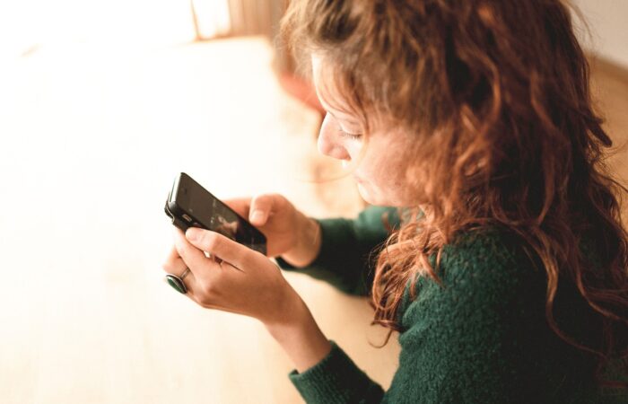 SMS_séduisant_:_comment_les_hommes_peuvent_aborder_une_fille_par_le_biais_du_texte_?